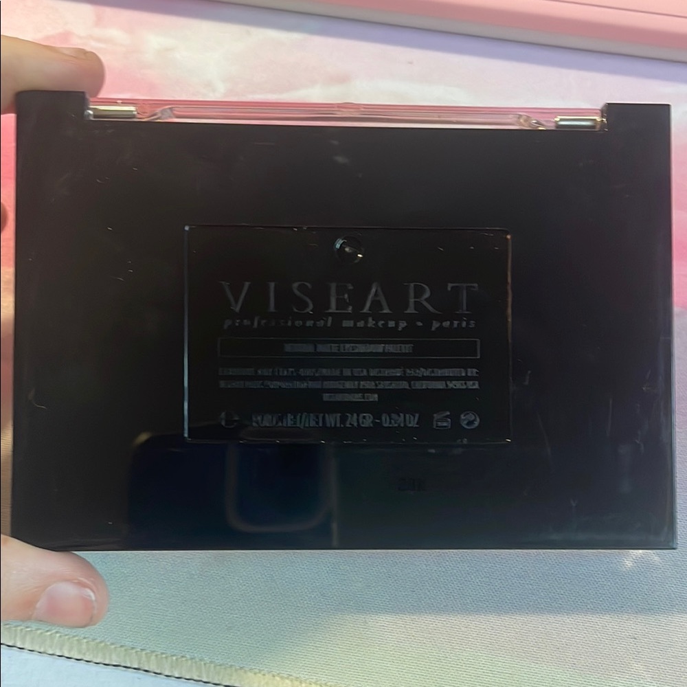Viseart VPE14 Neutral Mattes Milieu Palette Smooth Finish - Picture 2 of 5
